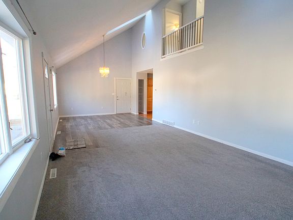 5th image of 1987 Summerset Dr #1
