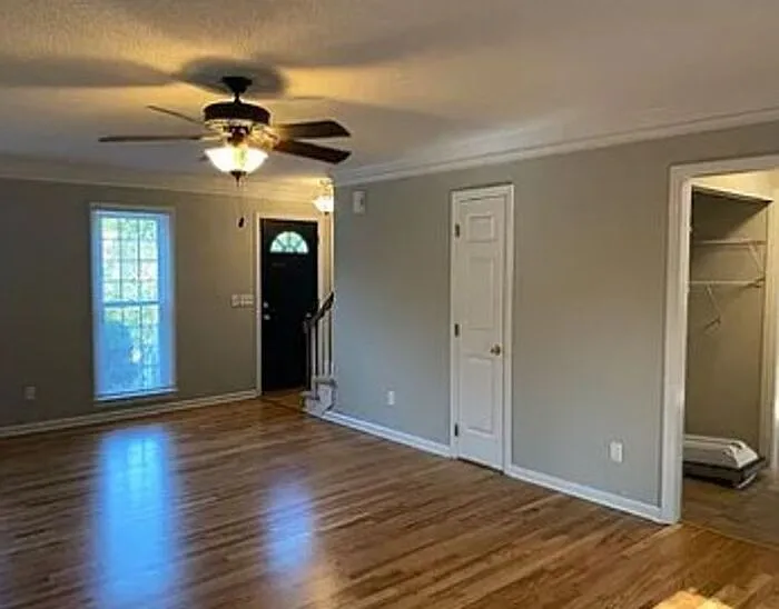 108 Cranewater Dr — Photo 3