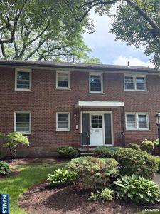 23-16 Howard Ave APT D, Fair Lawn, NJ, 07410