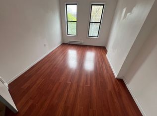 1209 Washington Ave #2L, Bronx, NY 10456