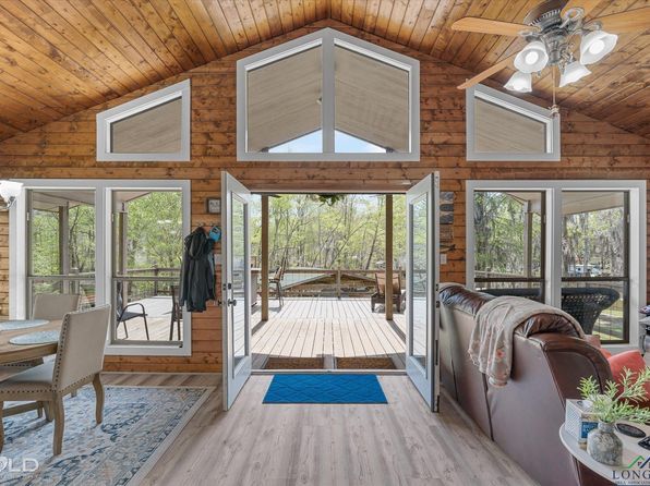4120 Cypress Village Rd, Karnack, TX 75661