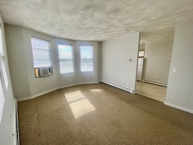 594 Somerville Ave #2B — Photo 18