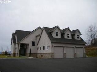 1112 NE Ogden Rd, Troutdale, OR 97060