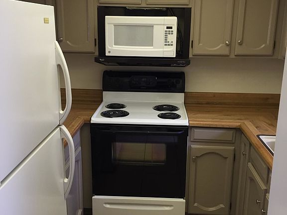5th image of 405 E Linda Ln Unit B