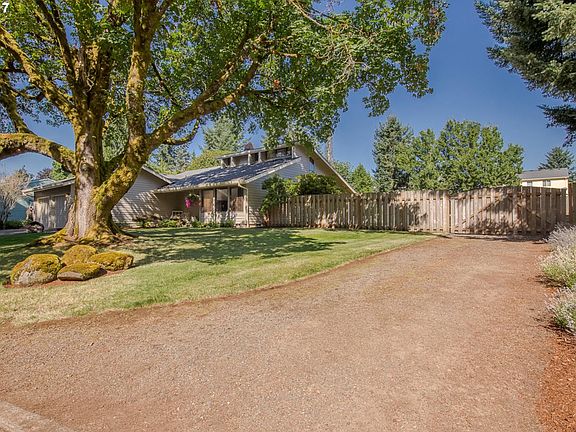 4th image of 12955 Noblewood Ave
