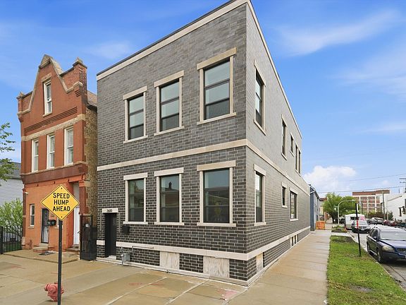 4th image of 2600 W 25th St