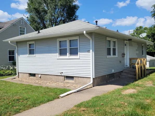 430 W 30th St, Davenport, IA 52803