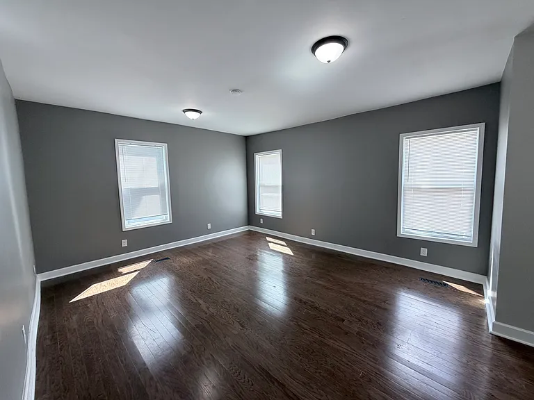 4921 Eastern Ave #4921 — Photo 7