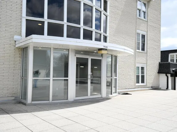 9500 North Green Bay ROAD #110, Brown Deer, WI 53209