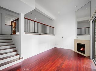 300 N Isabel St APT 10, Glendale, CA 91206