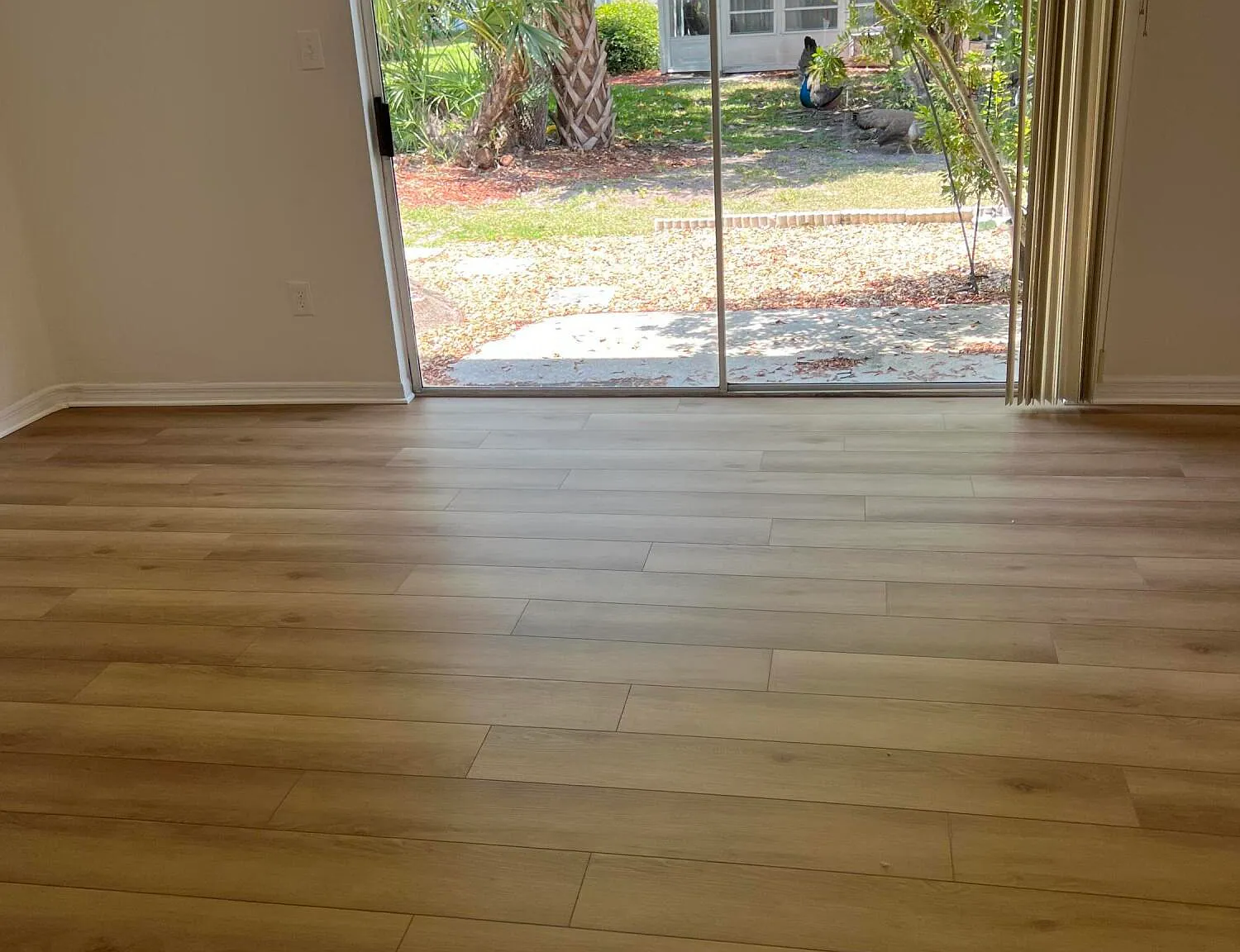 2 bed, 2.5 bath, 1160 sqft, $2,200 — Photo 4