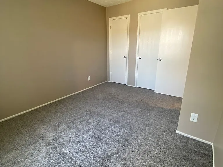 Southdale Square Apartments — Photo 147