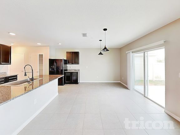 3rd image of 4127 Willow Hammock Dr