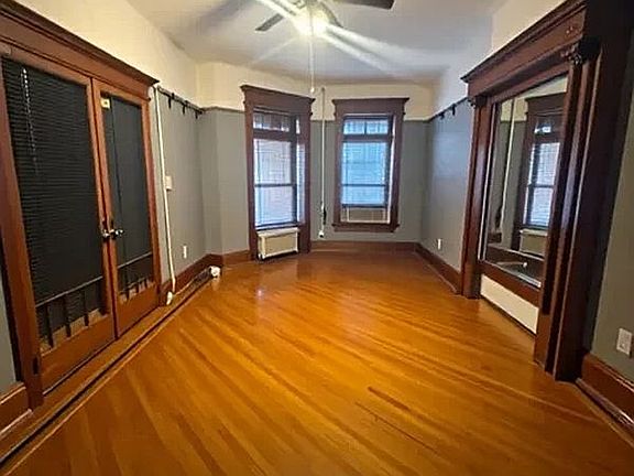 2nd image of 432 Mac Donough St