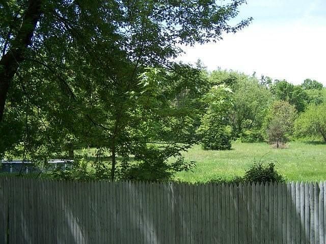 2nd image of 1321 Route 9