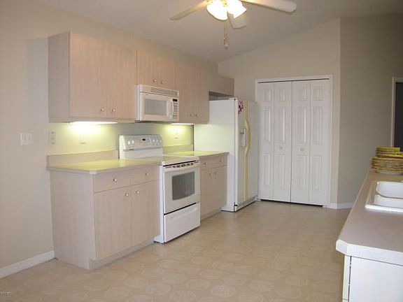 4th image of 6735 Calistoga Cir