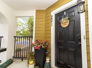 4215 SW 31st Dr UNIT 201, Gainesville, FL 32608