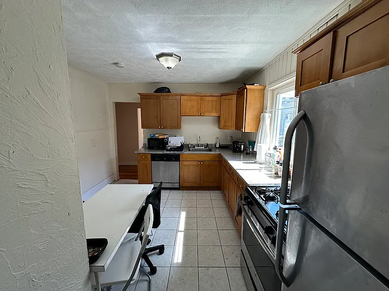 229 Boston Ave #1 — Photo 8
