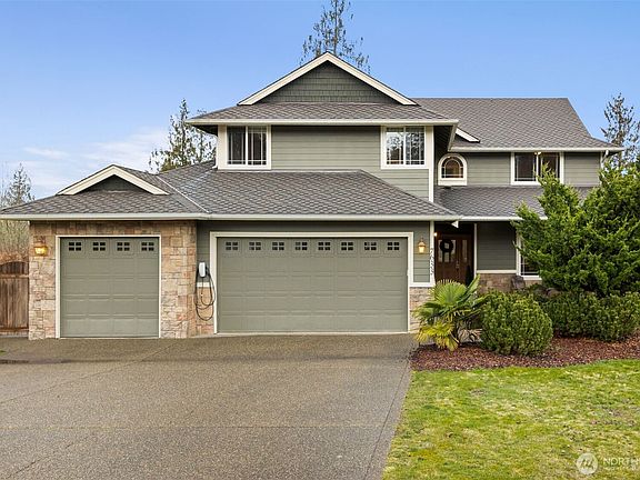 3rd image of 7633 Countrywood Drive SE