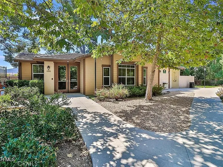 722 Tennis Club Ln — Photo 22