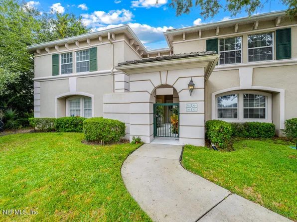300 BERMUDA BAY Circle #302, Ponte Vedra Beach, FL 32082