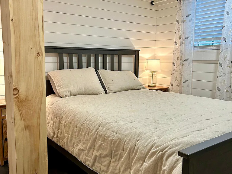 50 Houston Ave — Photo 34