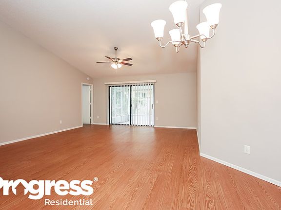 4th image of 11715 Lynmoor Dr