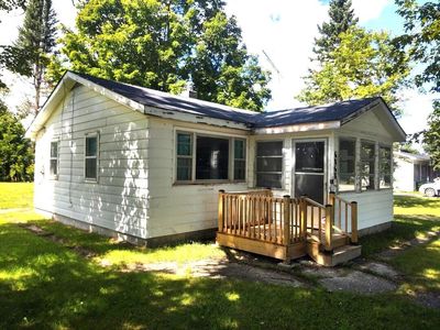 6868 Barclay Ave, Onaway, MI, 49765