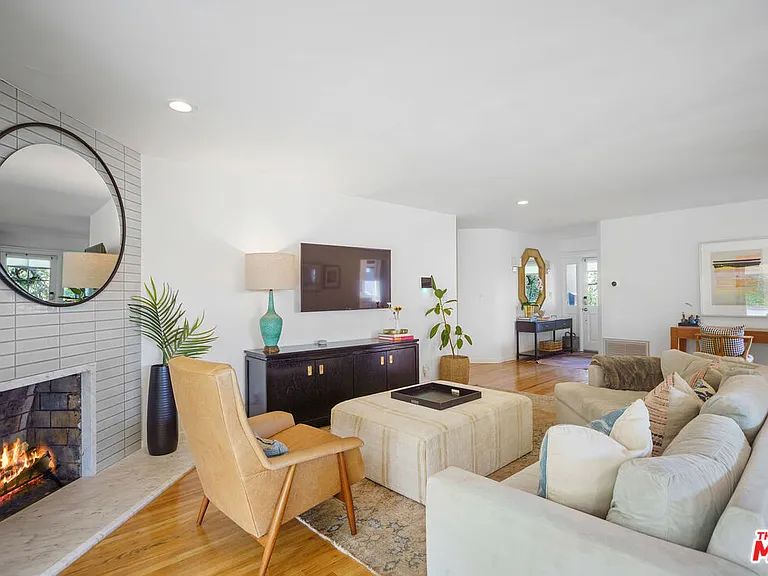 3085 Motor Ave — Photo 8