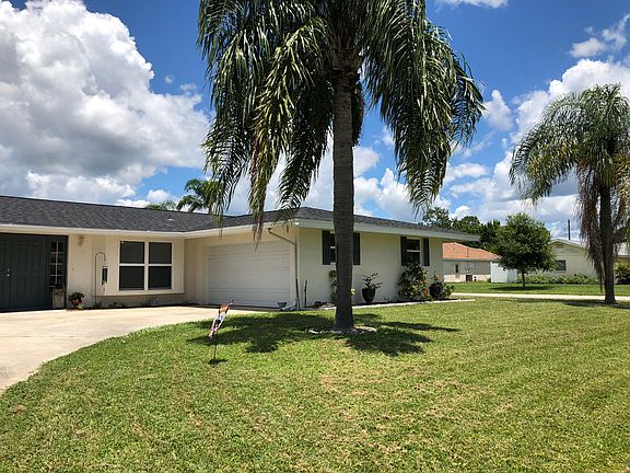 2nd image of 370 Sunnyside Dr