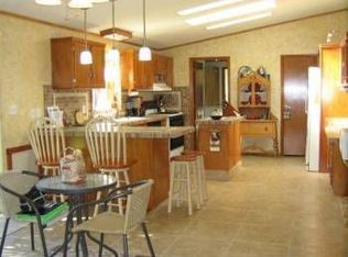 1330 Delaware St NW, Hutchinson, MN 55350