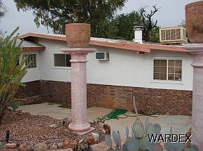 3rd image of 429 Riverfront Dr