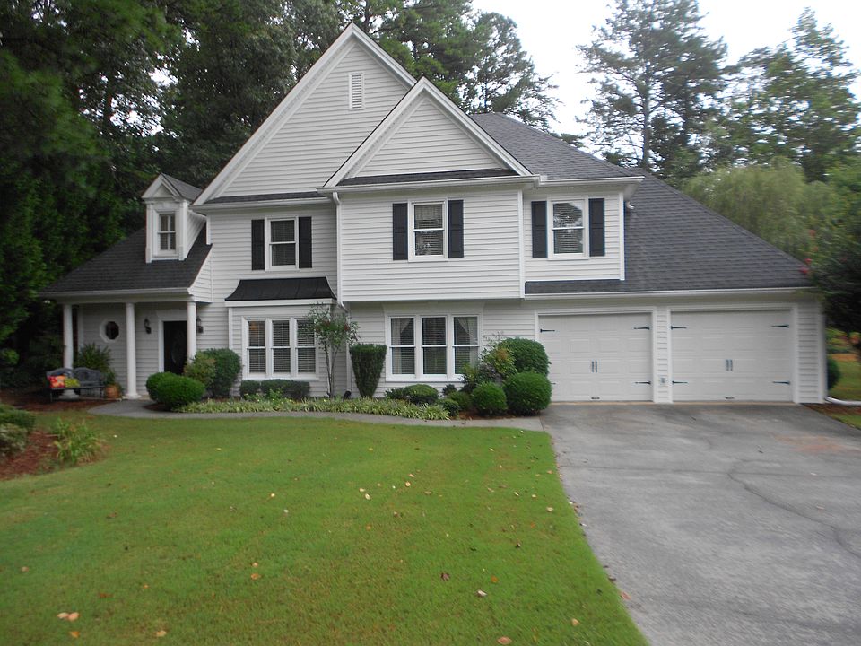 1st image of 2558 Farrington Ct NE