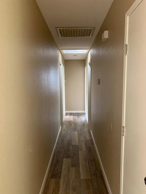 3 bed, 1152 sqft, $2,195 — Photo 4