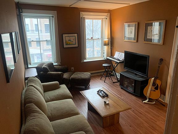 5th image of 423 Broadway APT 34