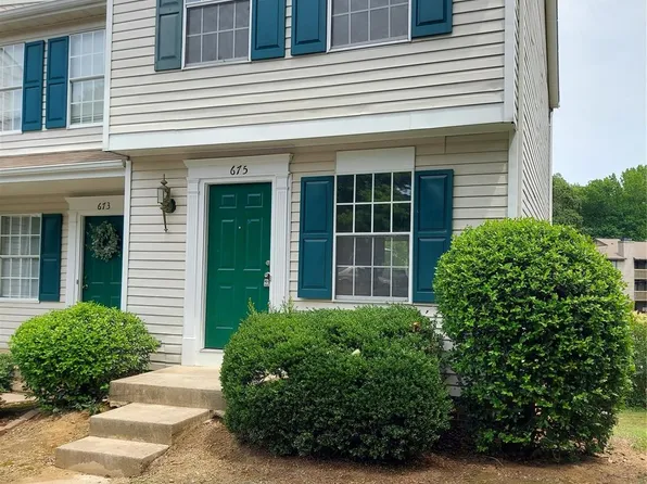 675 Lex Dr, Charlotte, NC 28262