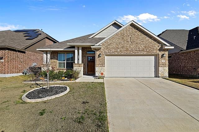 1st image of 7616 Parkview Dr