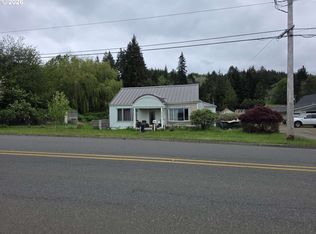 1305 Park Ave, Raymond, WA 98577