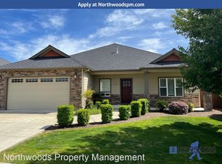 2194 Rabun Way, Central Pt, OR 97502