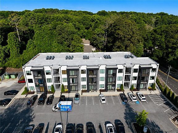 3rd image of 1155 Custer Ave SE #108
