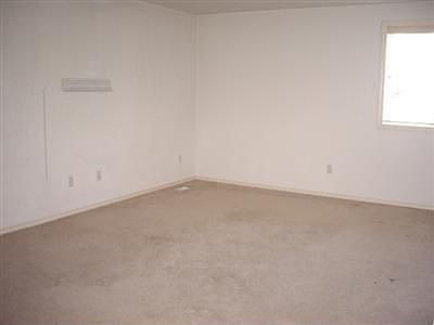 5th image of 15718 Country Club Dr