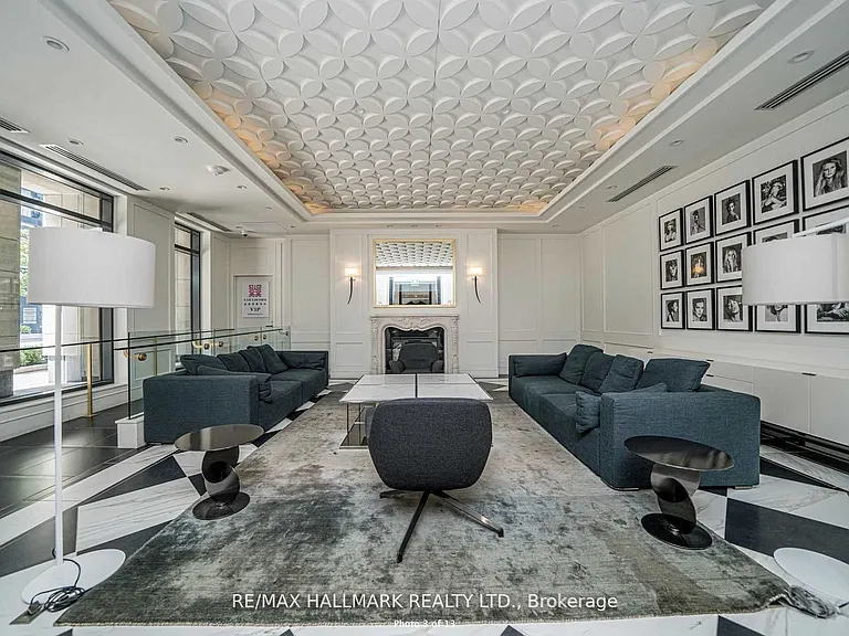 955 Bay St #1715 — Photo 15