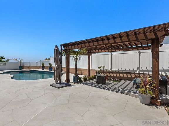3rd image of 6410 Claremore Ln