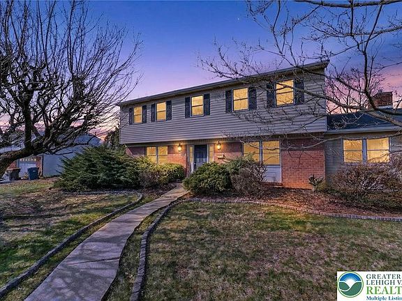 2nd image of 1460 Springhouse Rd S