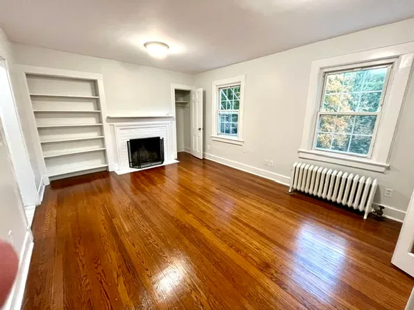 (undisclosed Address), Briarcliff Manor, NY 10510