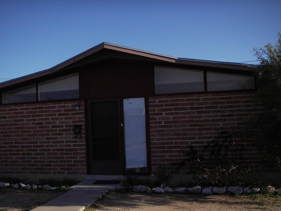 Front of house