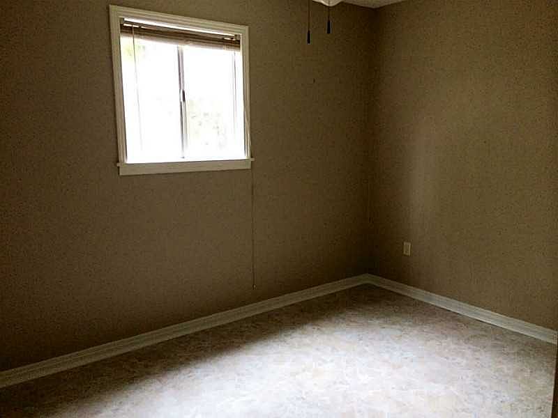 2nd image of 518 W 16th Ave