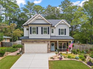 180 Jade Cove Dr, Roswell, GA 30075
