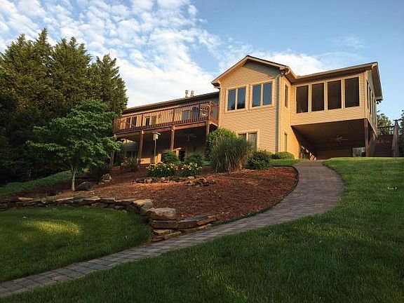 5th image of 132 Oostagala Dr