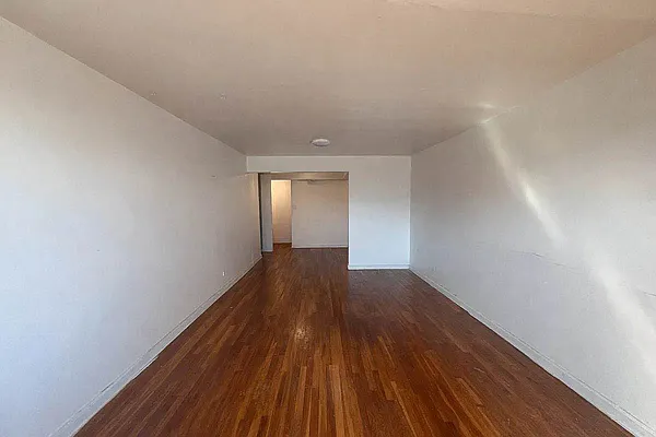 Living room, photo 3